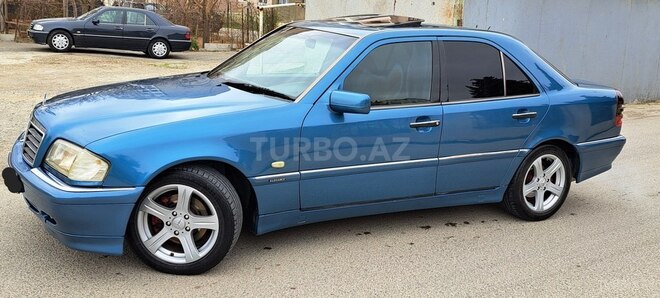 Mercedes C 240 1999, 324,000 km - 2.4 l - Sumqayıt