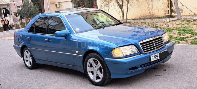 Mercedes C 240 1999, 324,000 km - 2.4 l - Sumqayıt