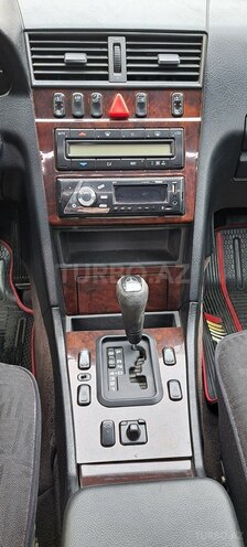 Mercedes C 240 1999, 324,000 km - 2.4 l - Sumqayıt