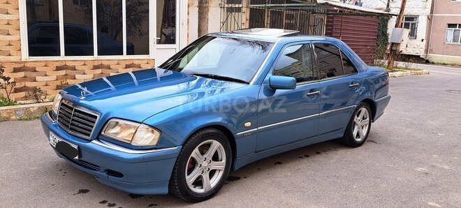 Mercedes C 240 1999, 324,000 km - 2.4 l - Sumqayıt