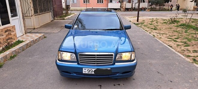 Mercedes C 240 1999, 324,000 km - 2.4 l - Sumqayıt