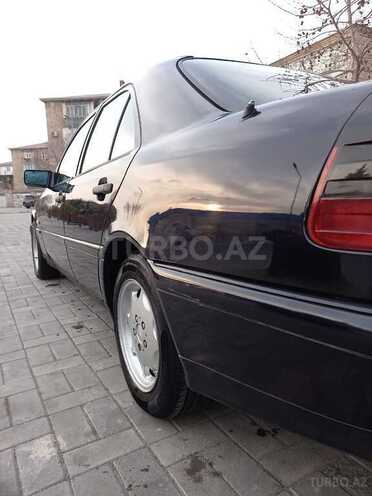 Mercedes C 230 1996, 345,000 km - 2.3 l - Sumqayıt