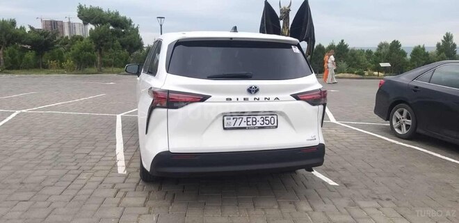 Toyota Sienna 2021, 38,000 km - 2.5 l - Bakı