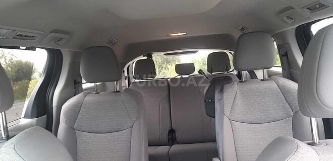 Toyota Sienna 2021, 38,000 km - 2.5 l - Bakı