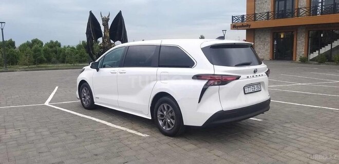 Toyota Sienna 2021, 38,000 km - 2.5 l - Bakı