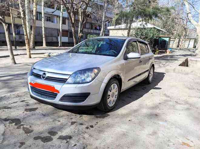 Opel Astra 2004, 23,000 km - 1.4 l - Mingəçevir