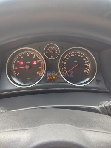 Opel Astra 2004, 232,000 km - 1.4 l - Bakı