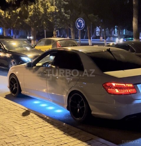 Mercedes E 350 2010, 183,000 km - 3.5 l - Bakı
