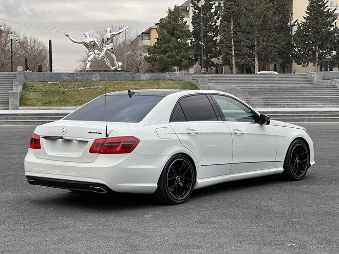 Mercedes E 350 2010, 183,000 km - 3.5 l - Bakı