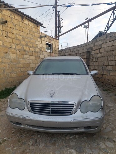 Mercedes C 240 2004, 322,000 km - 2.6 л - Bakı