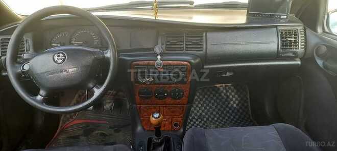 Opel Vectra 1998, 236,000 km - 2.0 l - Bakı