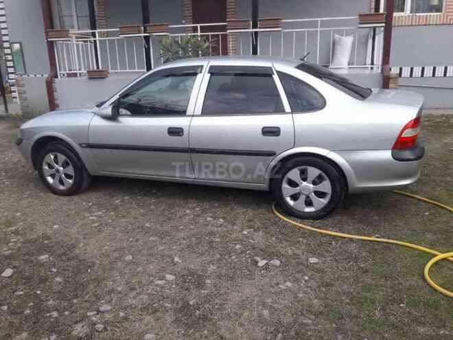 Opel Vectra 1998, 177,567 km - 1.8 л - Zaqatala