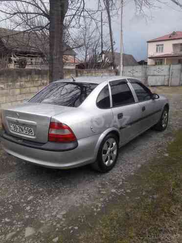 Opel Vectra 1998, 177,567 km - 1.8 л - Zaqatala