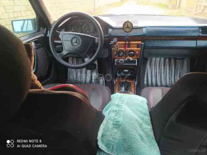 Mercedes E 200 1994, 472,948 km - 2.0 l - Xudat