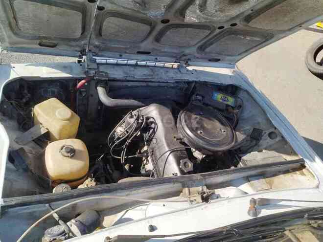 LADA (VAZ) 2107 2005, 100,000 km - 1.6 l - Bakı
