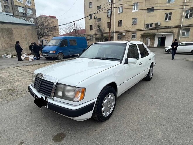 Mercedes E 200 1989, 325,000 km - 2.0 l - Sumqayıt