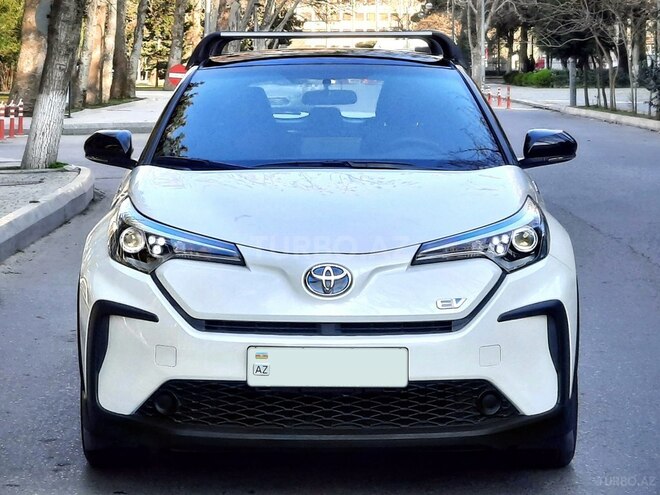 Toyota C-HR 2021, 23,000 km - 0.0 l - Bakı