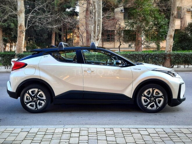 Toyota C-HR 2021, 23,000 km - 0.0 l - Bakı