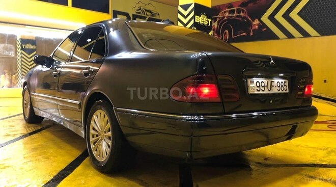 Mercedes E 300 1998, 450,000 km - 3.0 л - Bakı
