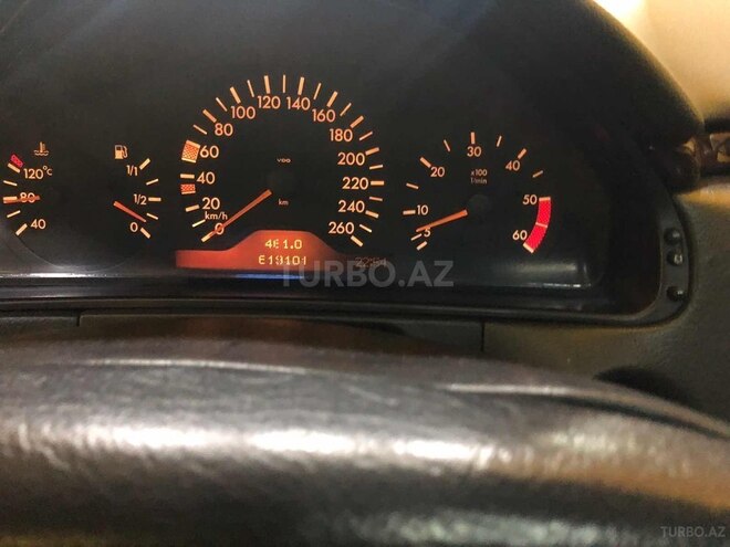 Mercedes E 300 1998, 450,000 km - 3.0 л - Bakı