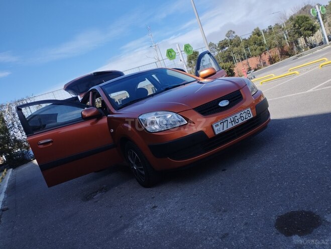 Kia Rio 2006, 172,000 km - 1.4 л - Bakı