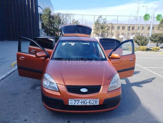Kia Rio 2006, 172,000 km - 1.4 л - Bakı