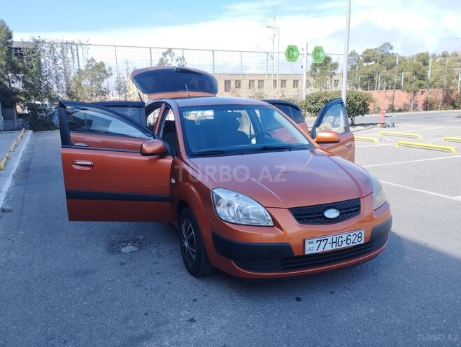 Kia Rio 2006, 172,000 km - 1.4 л - Bakı