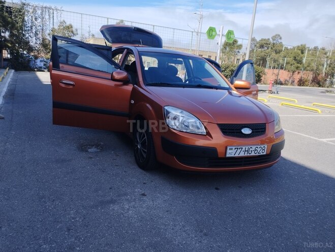 Kia Rio 2006, 172,000 km - 1.4 л - Bakı