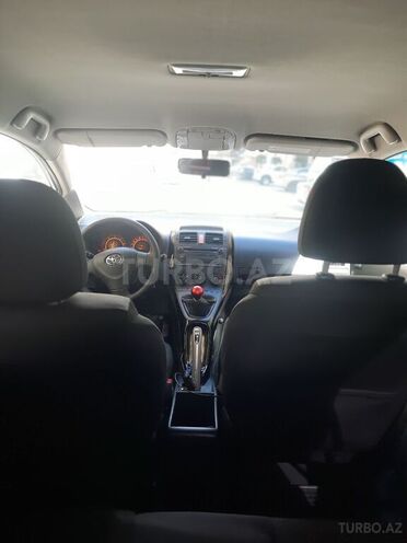 Toyota Auris 2007, 225,000 km - 1.4 l - Bakı