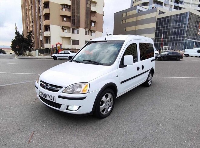 Opel Combo 2006, 220,000 km - 1.3 l - Bakı