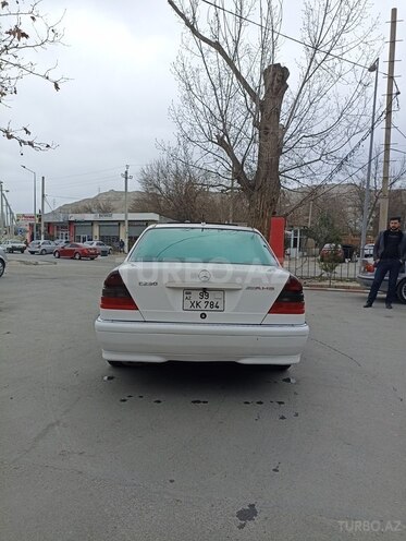 Mercedes C 230 1999, 421,648 km - 2.3 l - Mingəçevir