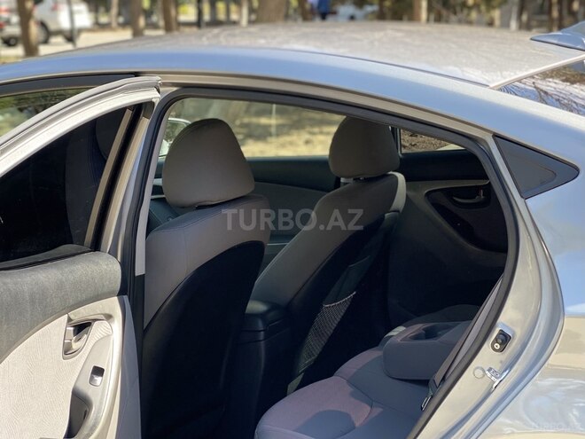 Hyundai Elantra 2013, 180,247 km - 1.8 l - Bakı