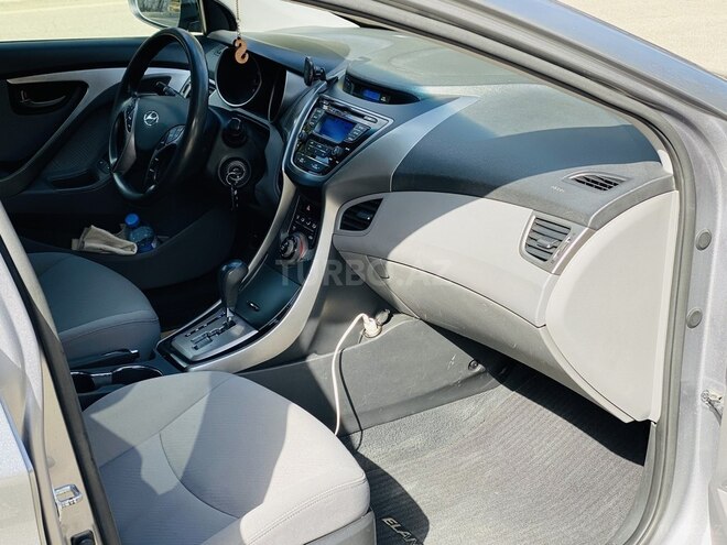 Hyundai Elantra 2013, 180,247 km - 1.8 l - Bakı