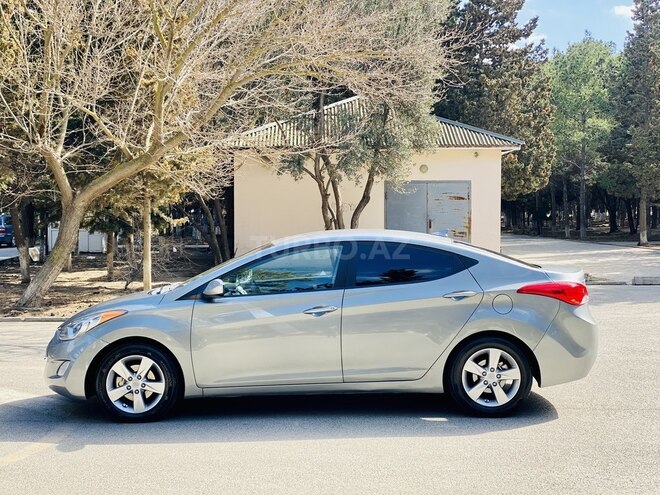 Hyundai Elantra 2013, 180,247 km - 1.8 l - Bakı