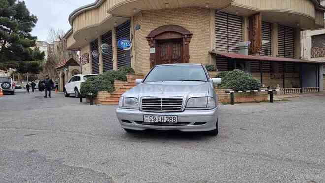 Mercedes C 200 1997, 123,456 km - 2.0 l - Bakı