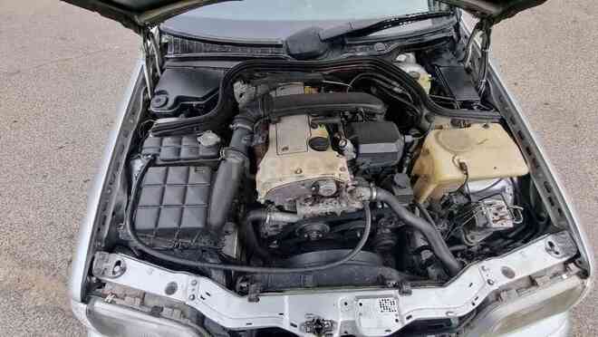 Mercedes C 200 1997, 123,456 km - 2.0 l - Bakı
