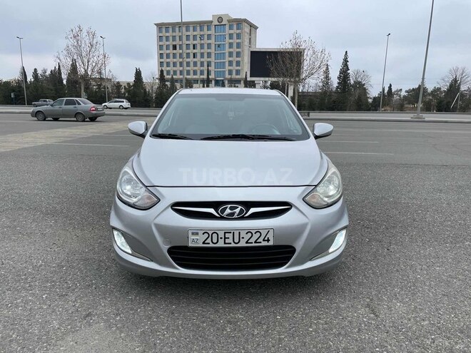 Hyundai Accent 2012, 180,000 km - 1.6 л - Gəncə