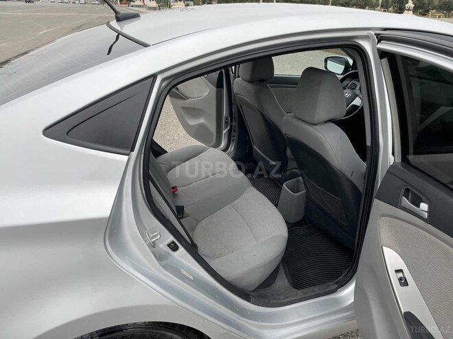 Hyundai Accent 2012, 180,000 km - 1.6 л - Gəncə