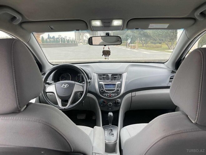 Hyundai Accent 2012, 180,000 km - 1.6 л - Gəncə