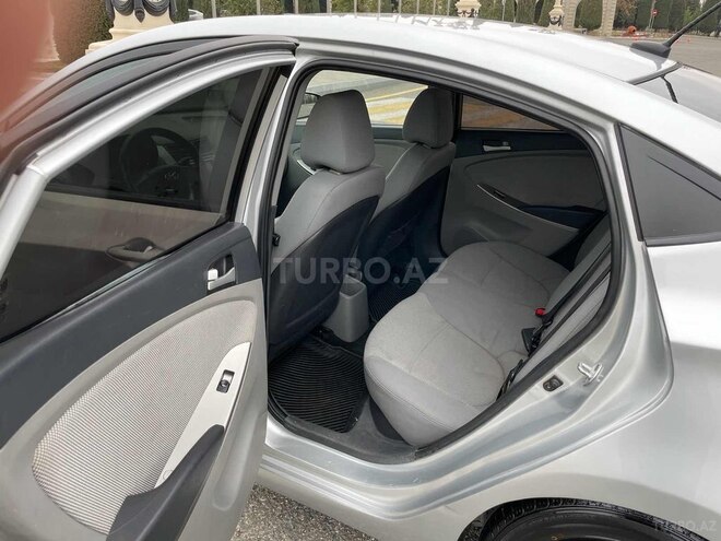 Hyundai Accent 2012, 180,000 km - 1.6 л - Gəncə