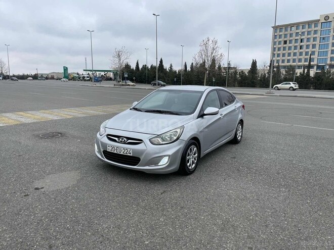 Hyundai Accent 2012, 180,000 km - 1.6 л - Gəncə