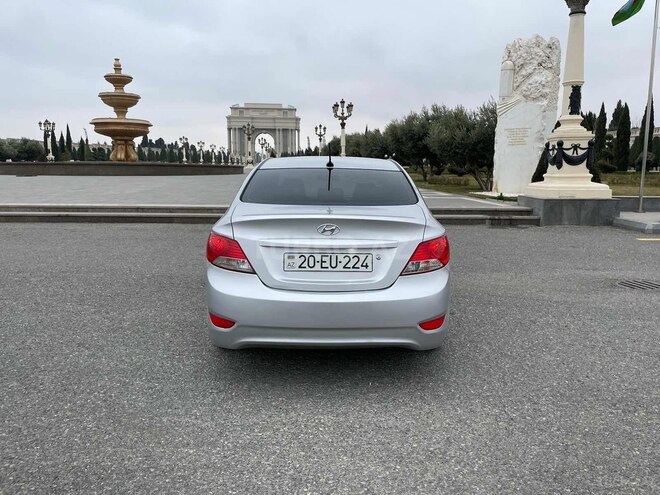 Hyundai Accent 2012, 180,000 km - 1.6 л - Gəncə