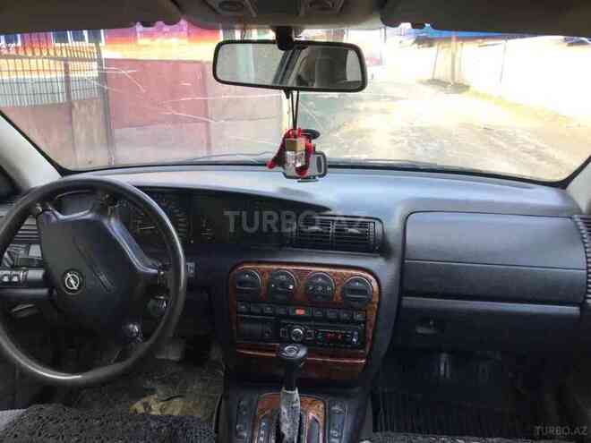 Opel Omega 1996, 508,000 km - 2.5 l - Qusar