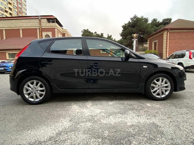 Hyundai i30 2010, 178,000 km - 1.6 l - Bakı