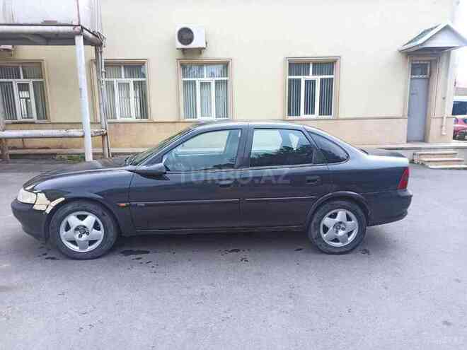 Opel Vectra 1997, 423,000 km - 1.6 л - Bakı