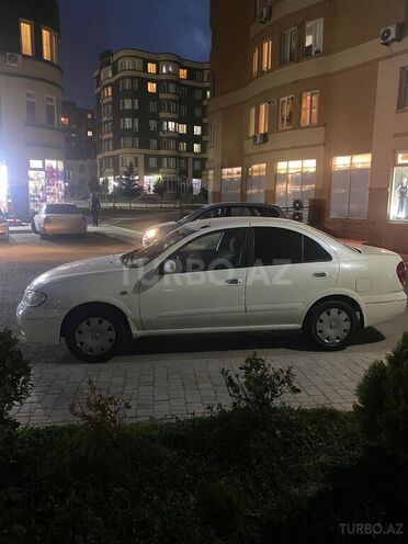 Nissan Sunny 2003, 325,000 km - 1.3 л - Bakı