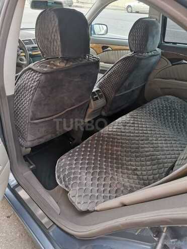 Mercedes E 220 2006, 260,000 km - 2.2 л - Bakı