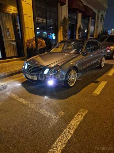 Mercedes E 220 2006, 260,000 km - 2.2 л - Bakı