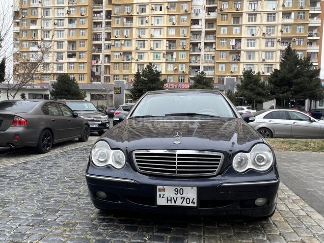 Mercedes C 200 2001, 380,000 km - 2.0 l - Bakı
