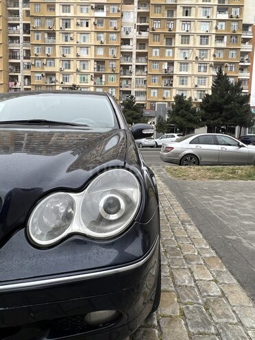Mercedes C 200 2001, 380,000 km - 2.0 l - Bakı